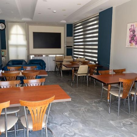 Eroglu City Hotel Fethiye Bagian luar foto